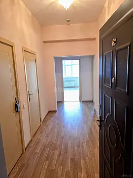 Satılır 2 otaqlı mənzil 74.9 m²