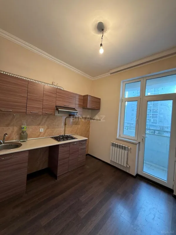 Kirayə verilir 3 otaqlı mənzil 77 m²