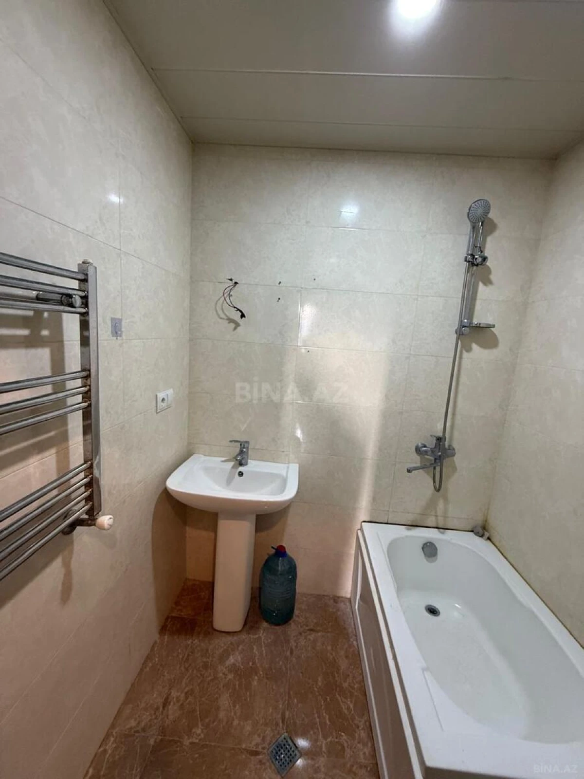 Kirayə verilir 3 otaqlı mənzil 77 m²