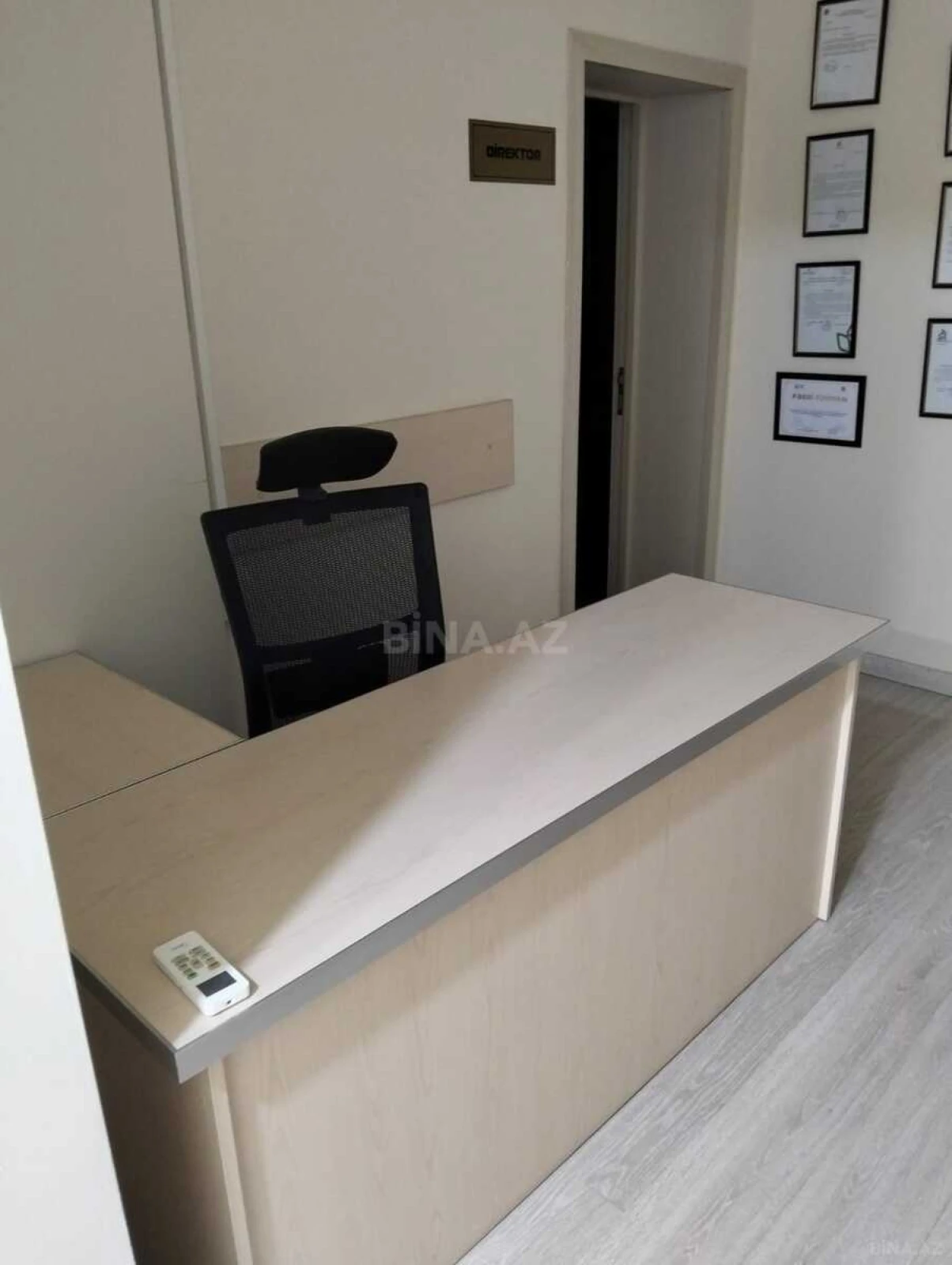 Kirayə verilir 9 otaqlı ofis 470 m²