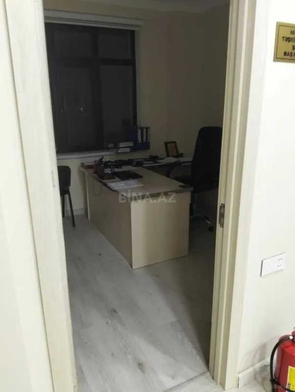 Kirayə verilir 9 otaqlı ofis 470 m²