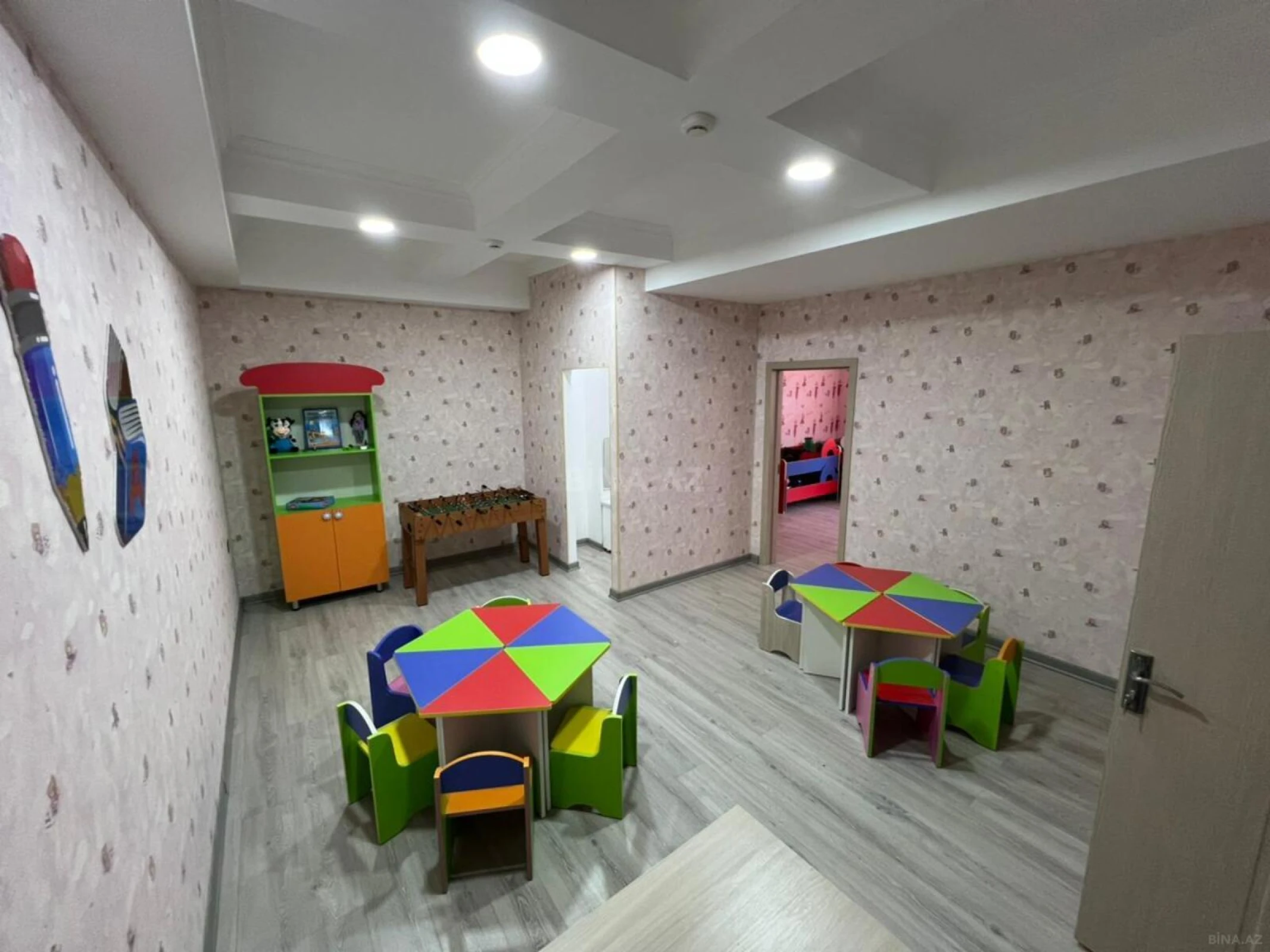 Satılır obyekt 850 m²