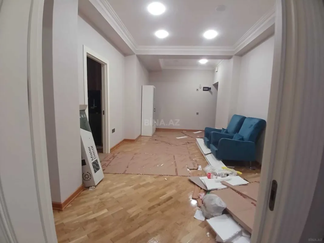 Kirayə verilir 2 otaqlı mənzil 100 m²