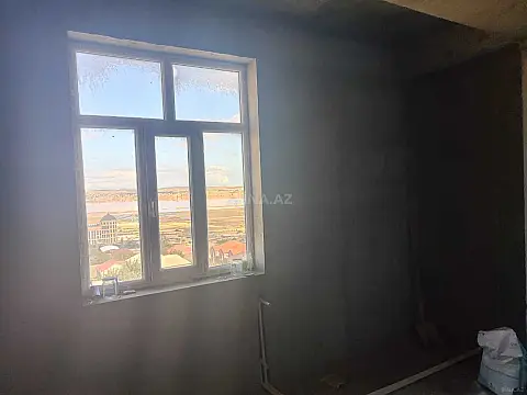 Satılır 3 otaqlı mənzil 104 m²
