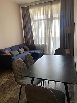 Kirayə verilir 2 otaqlı mənzil 68 m²