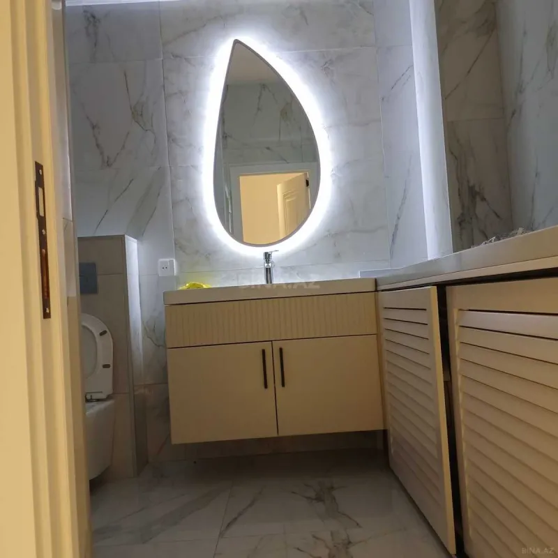 Satılır 2 otaqlı mənzil 86 m²