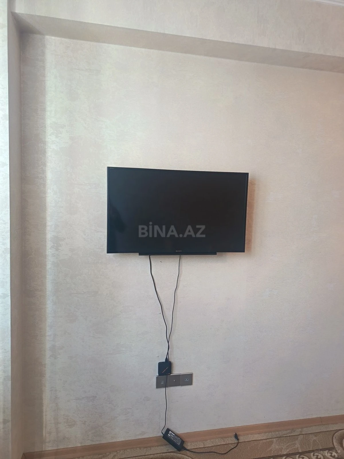 Kirayə verilir 2 otaqlı mənzil 65 m²