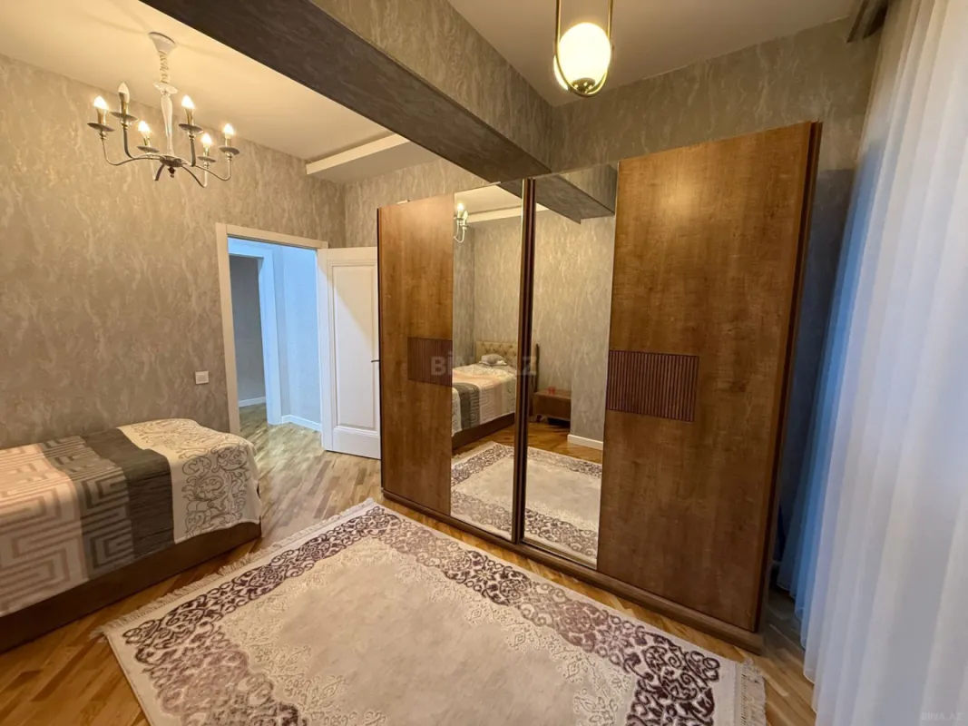 Satılır 3 otaqlı mənzil 90 m²