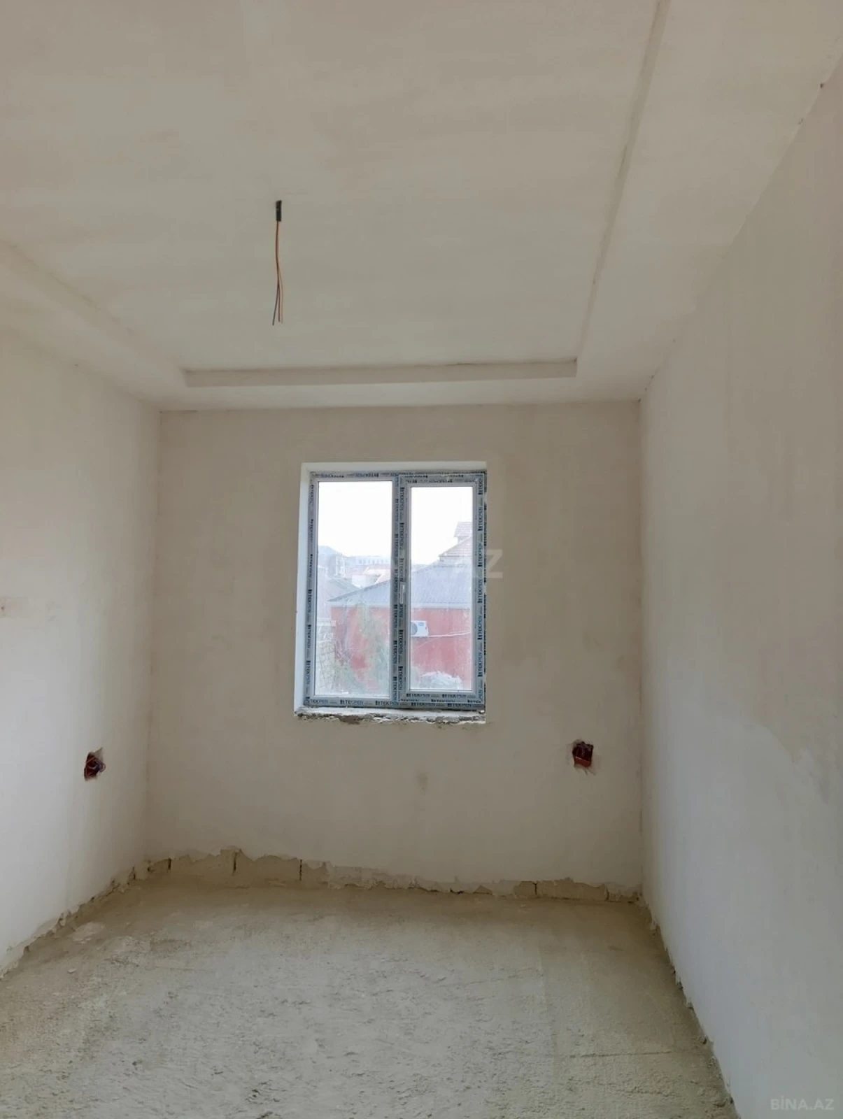 Satılır 5 otaqlı həyət evi 170 m²