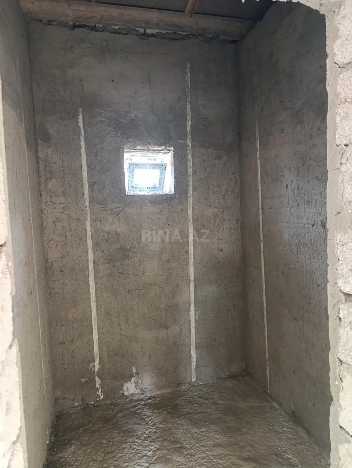 Satılır 5 otaqlı həyət evi 170 m²