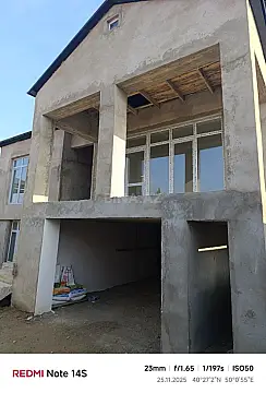 Satılır 5 otaqlı həyət evi 170 m²