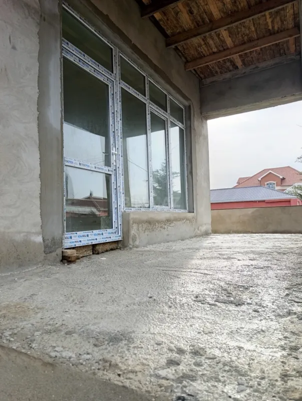 Satılır 5 otaqlı həyət evi 170 m²