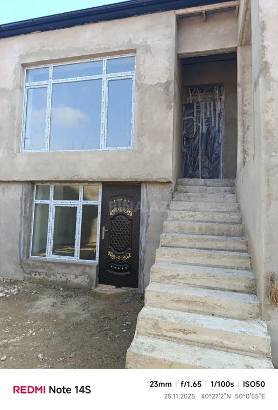 Satılır 5 otaqlı həyət evi 170 m²