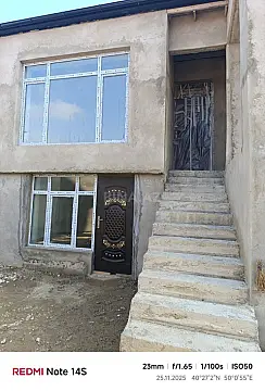 Satılır 5 otaqlı həyət evi 170 m²