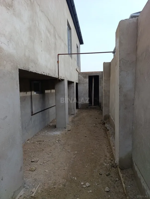 Satılır 5 otaqlı həyət evi 170 m²