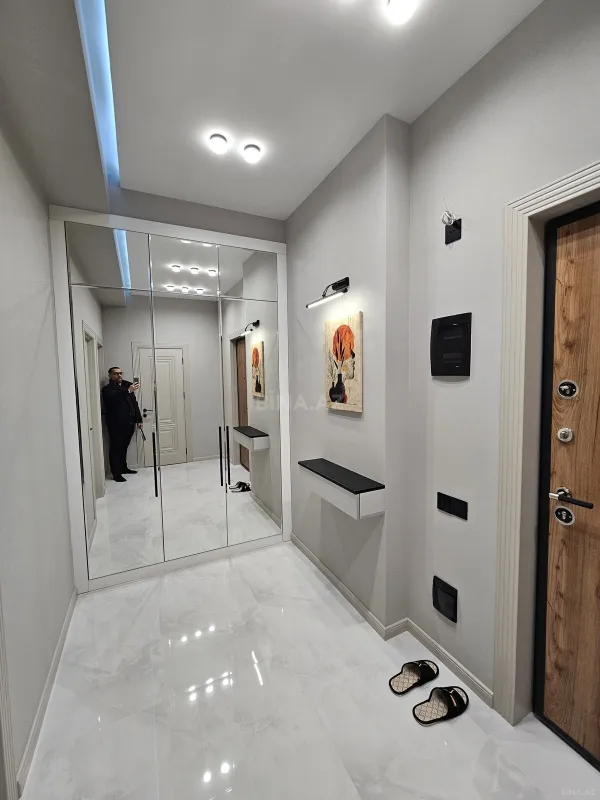 Satılır 2 otaqlı mənzil 55 m²