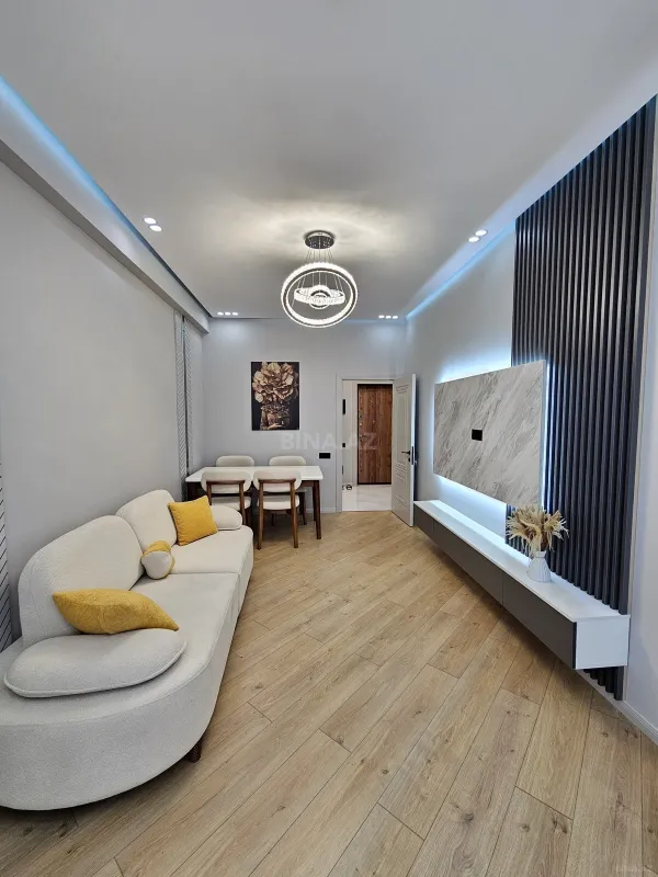 Satılır 2 otaqlı mənzil 55 m²