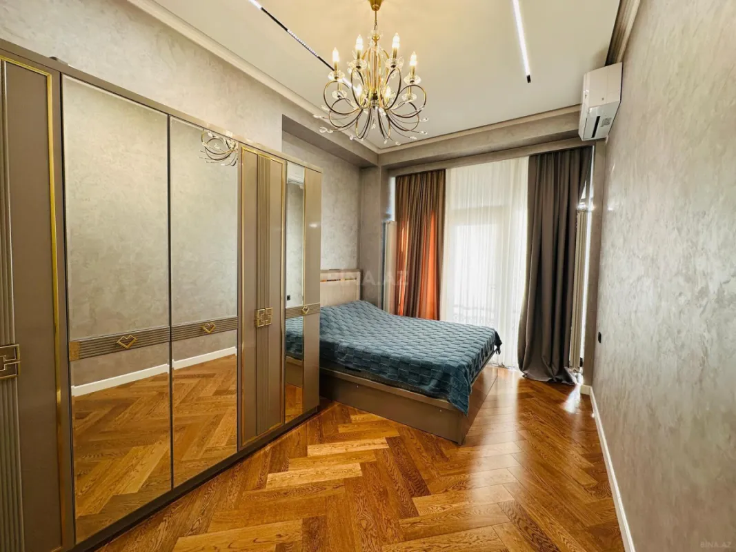 Kirayə verilir 3 otaqlı mənzil 170 m²