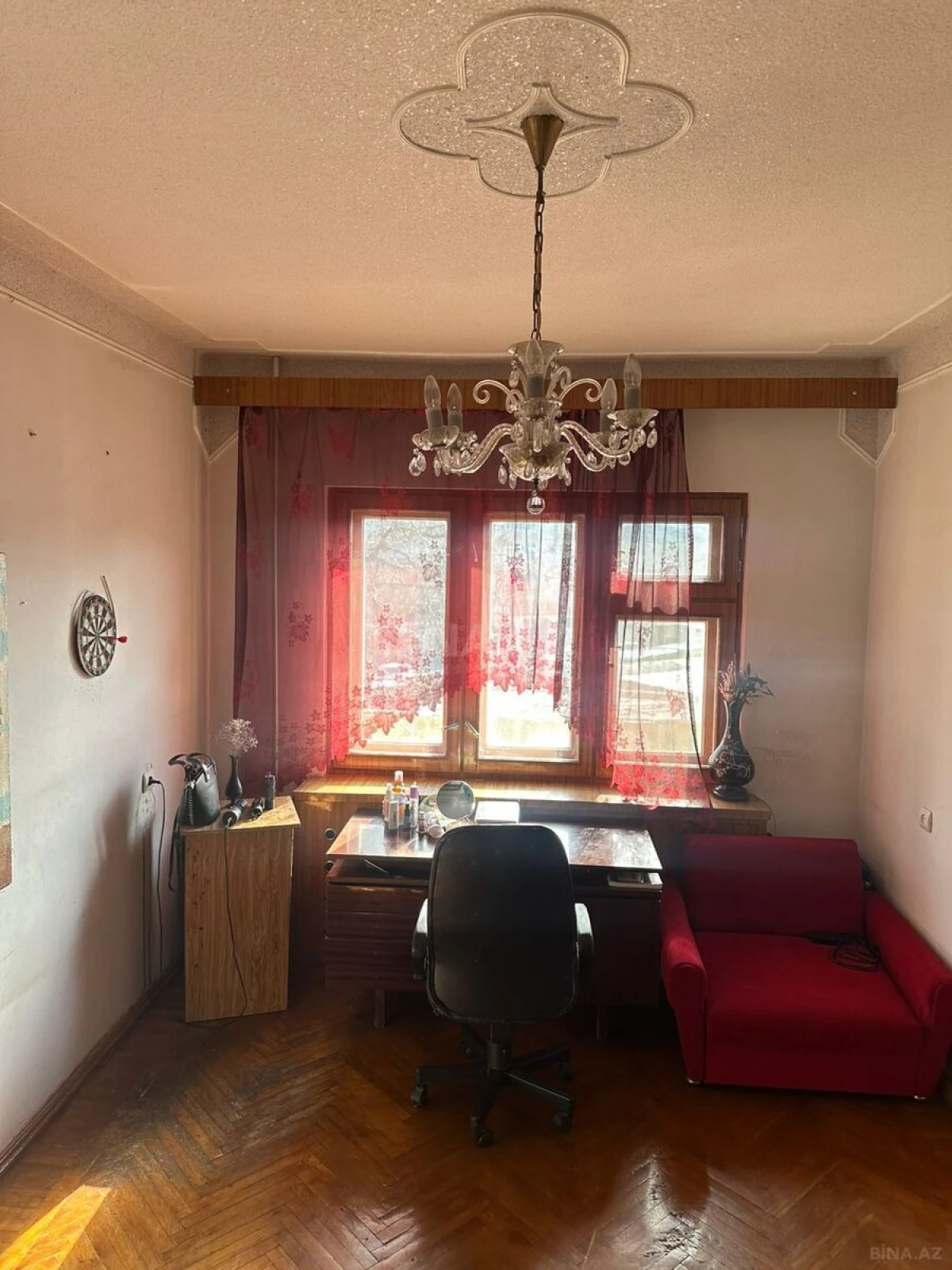 Satılır 4 otaqlı mənzil 100 m²