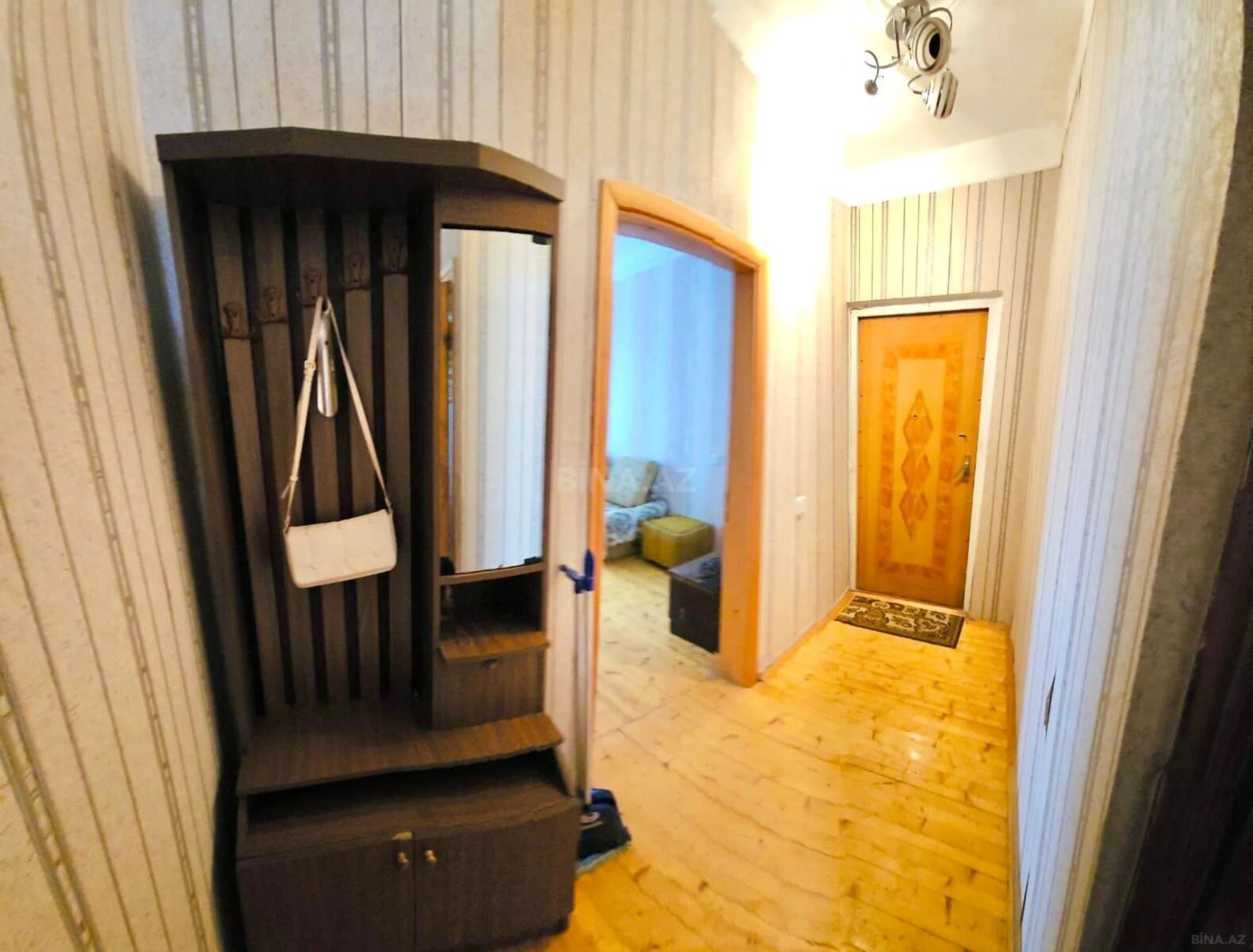 Satılır 2 otaqlı mənzil 40 m²