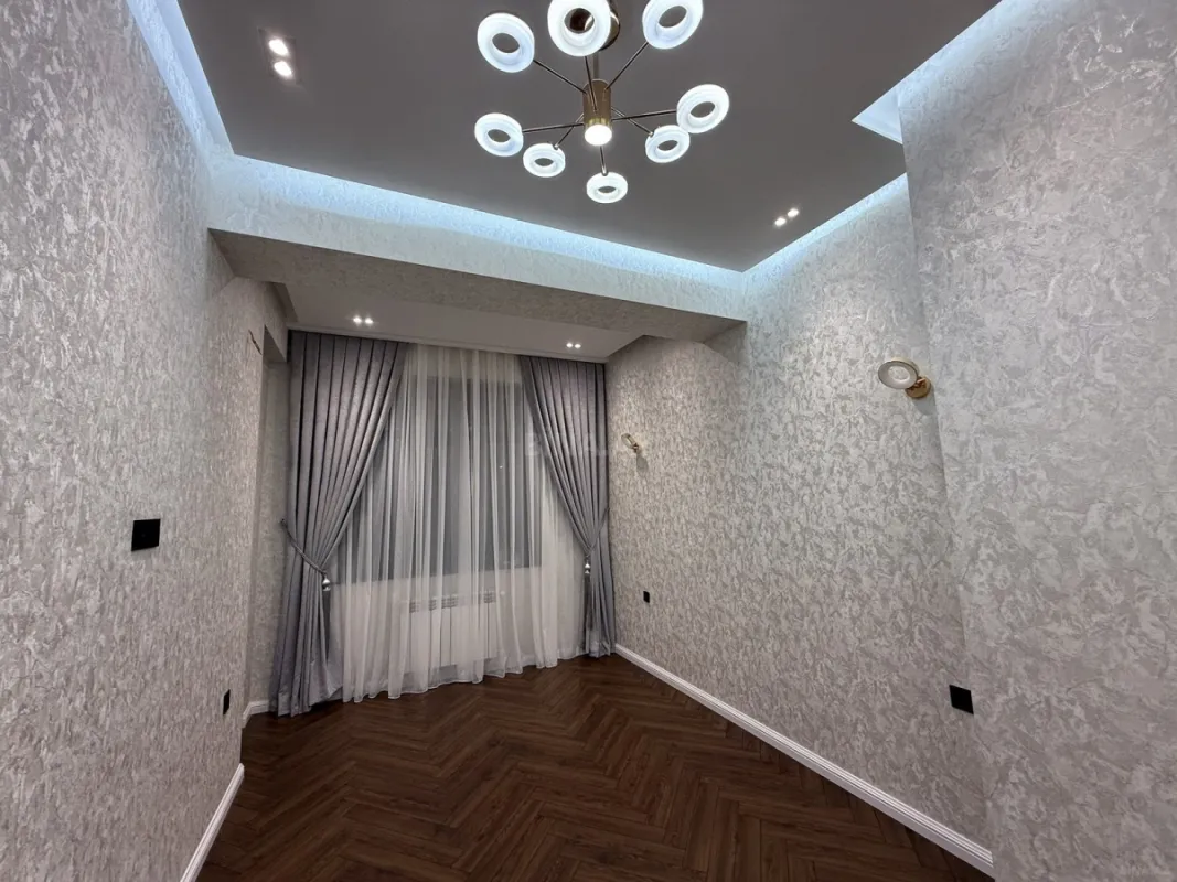 Satılır 3 otaqlı mənzil 89 m²