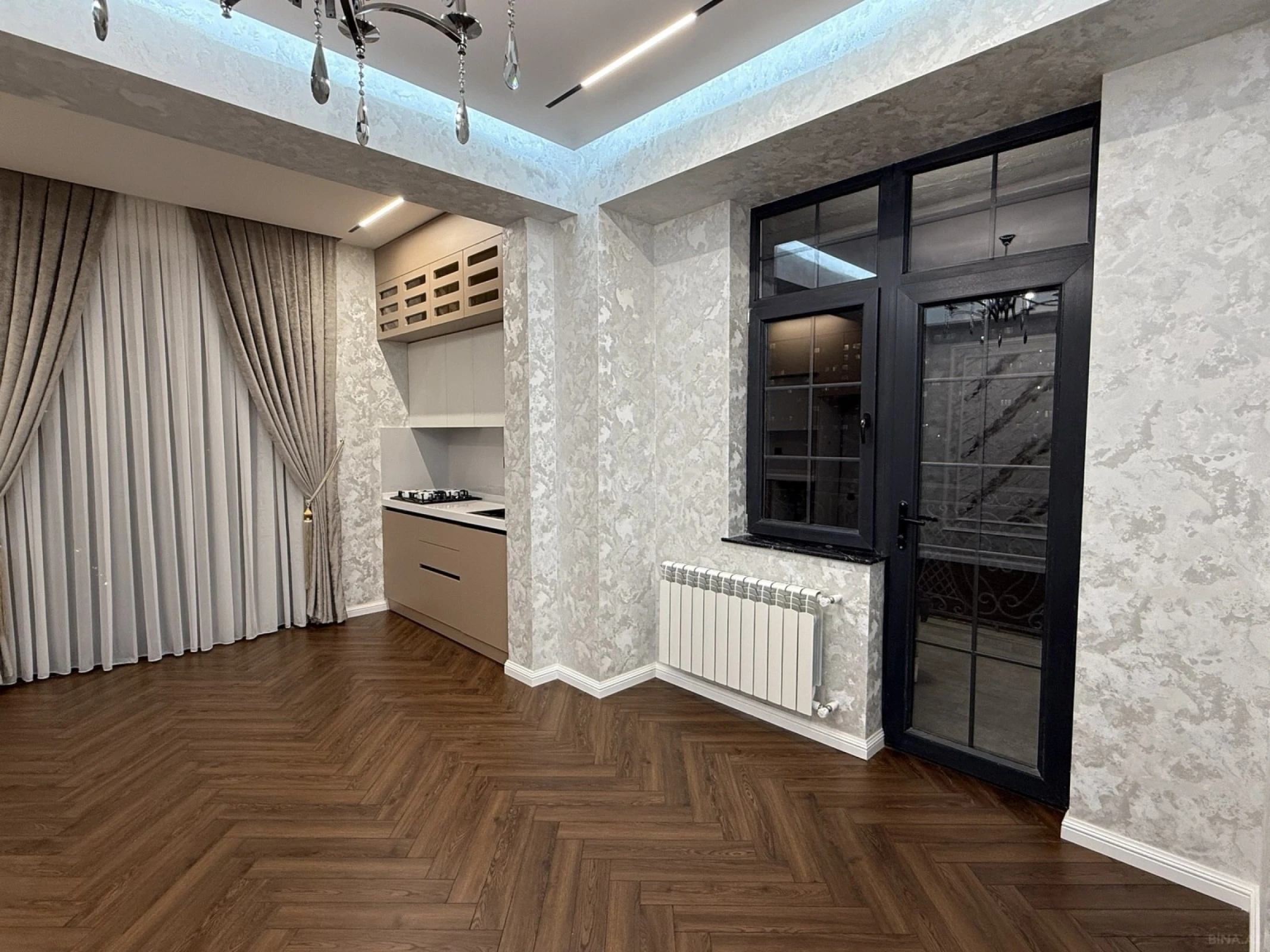 Satılır 3 otaqlı mənzil 89 m²