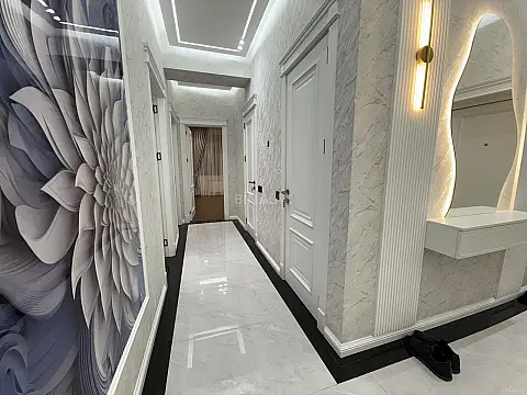 Satılır 3 otaqlı mənzil 89 m²