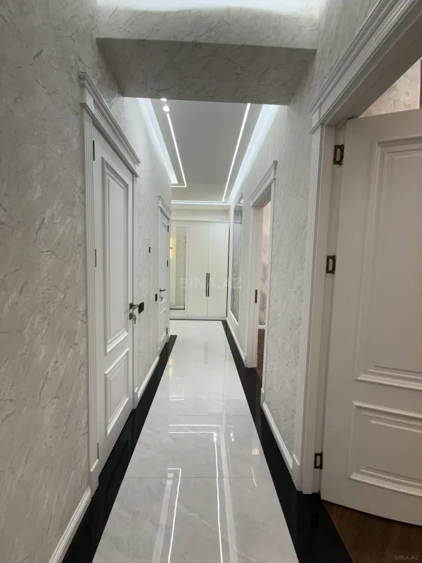 Satılır 3 otaqlı mənzil 89 m²