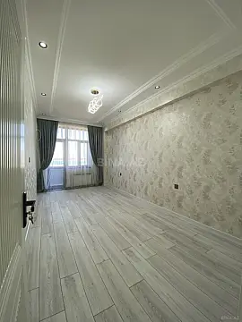 Satılır 2 otaqlı mənzil 75 m²
