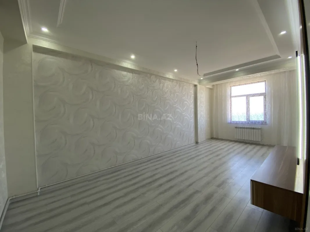 Satılır 3 otaqlı mənzil 92 m²