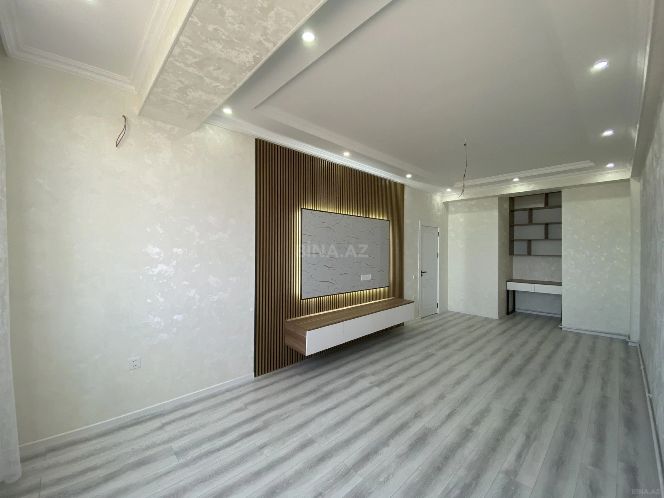 Satılır 3 otaqlı mənzil 92 m²