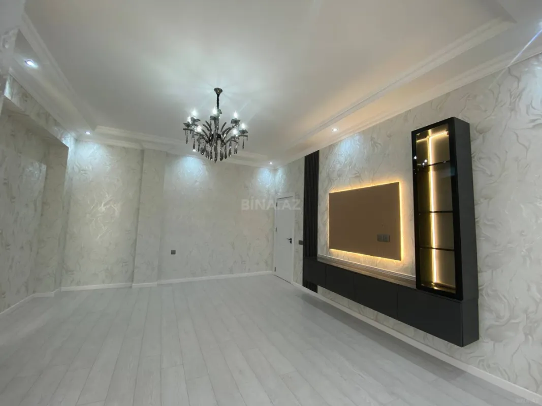 Satılır 3 otaqlı mənzil 83 m²