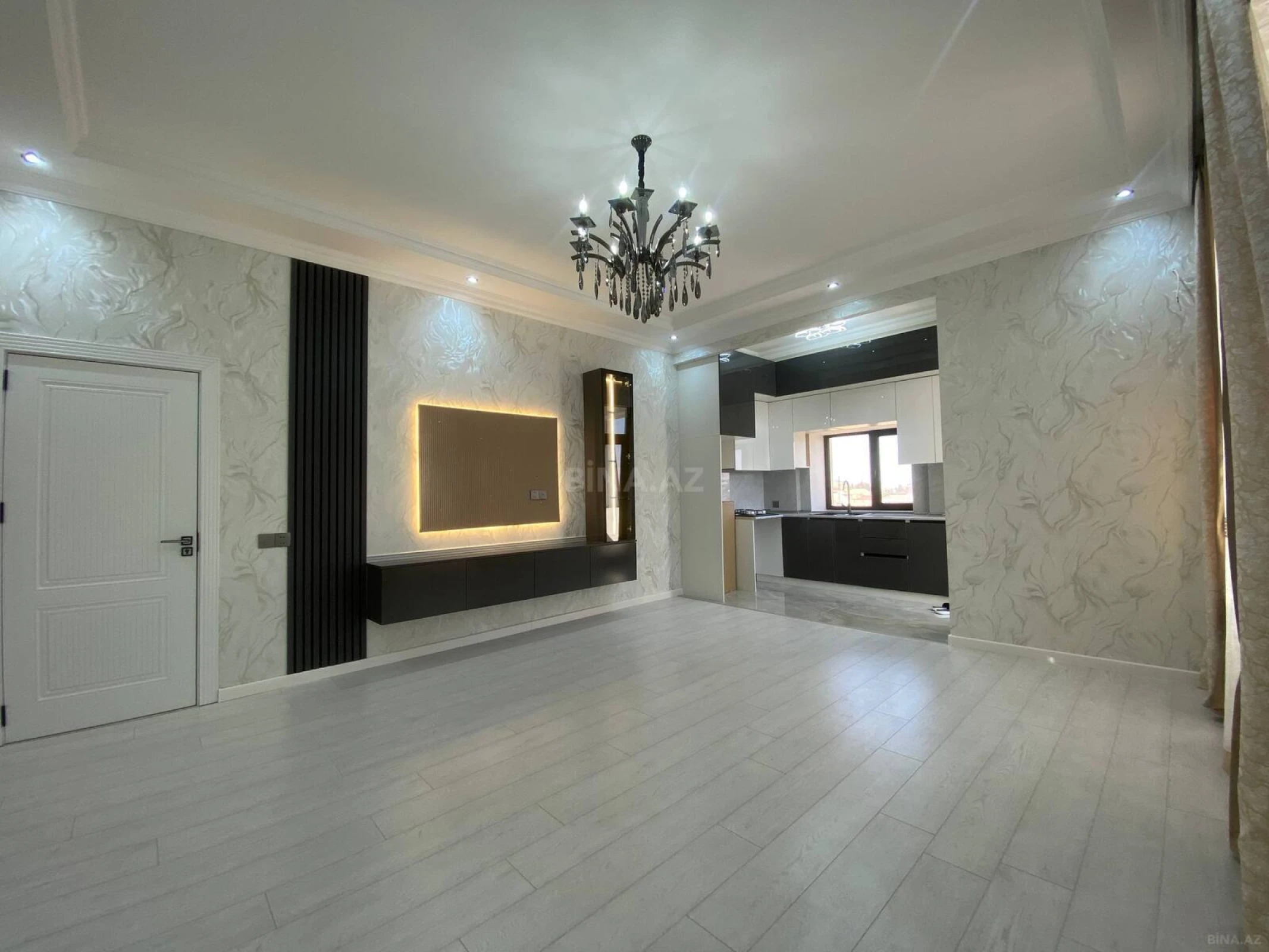Satılır 3 otaqlı mənzil 83 m²