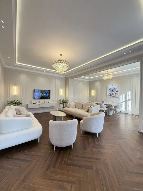 Satılır 4 otaqlı həyət evi 200 m²