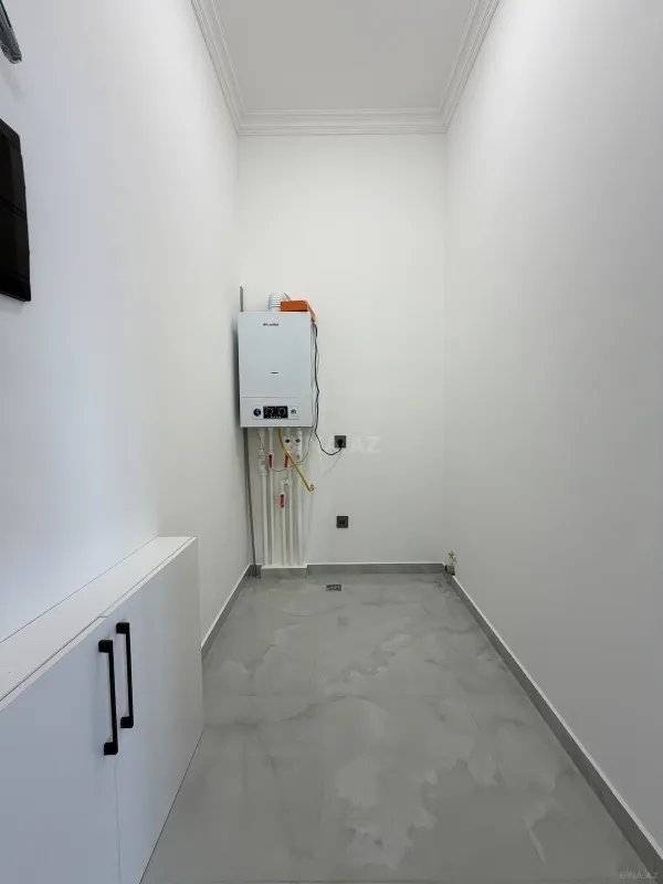 Satılır 4 otaqlı həyət evi 200 m²