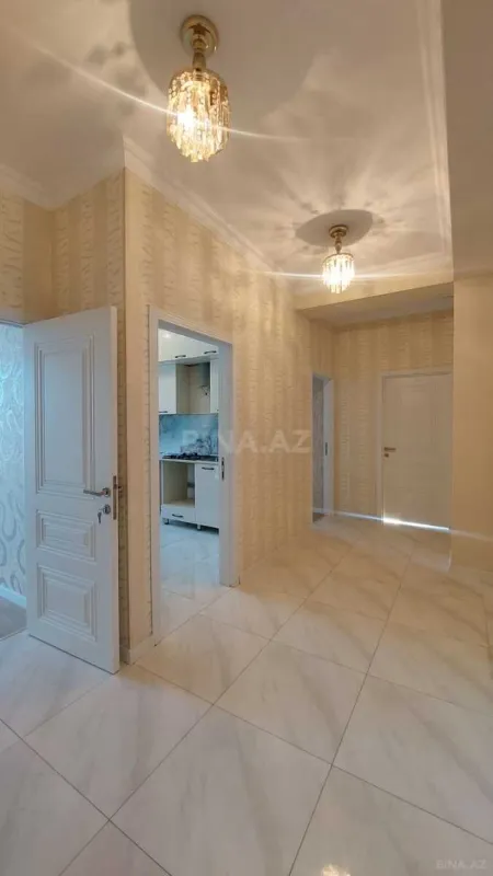 Satılır 3 otaqlı mənzil 91 m²