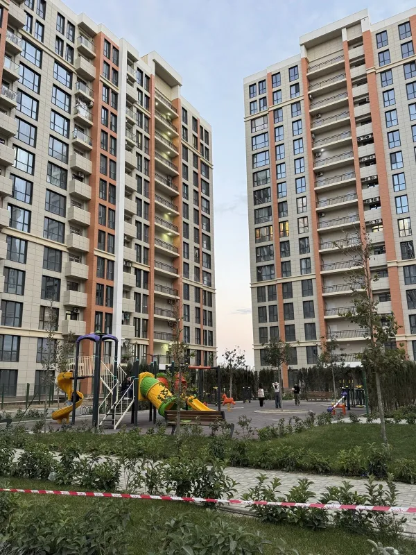 Satılır 2 otaqlı mənzil 55 m²