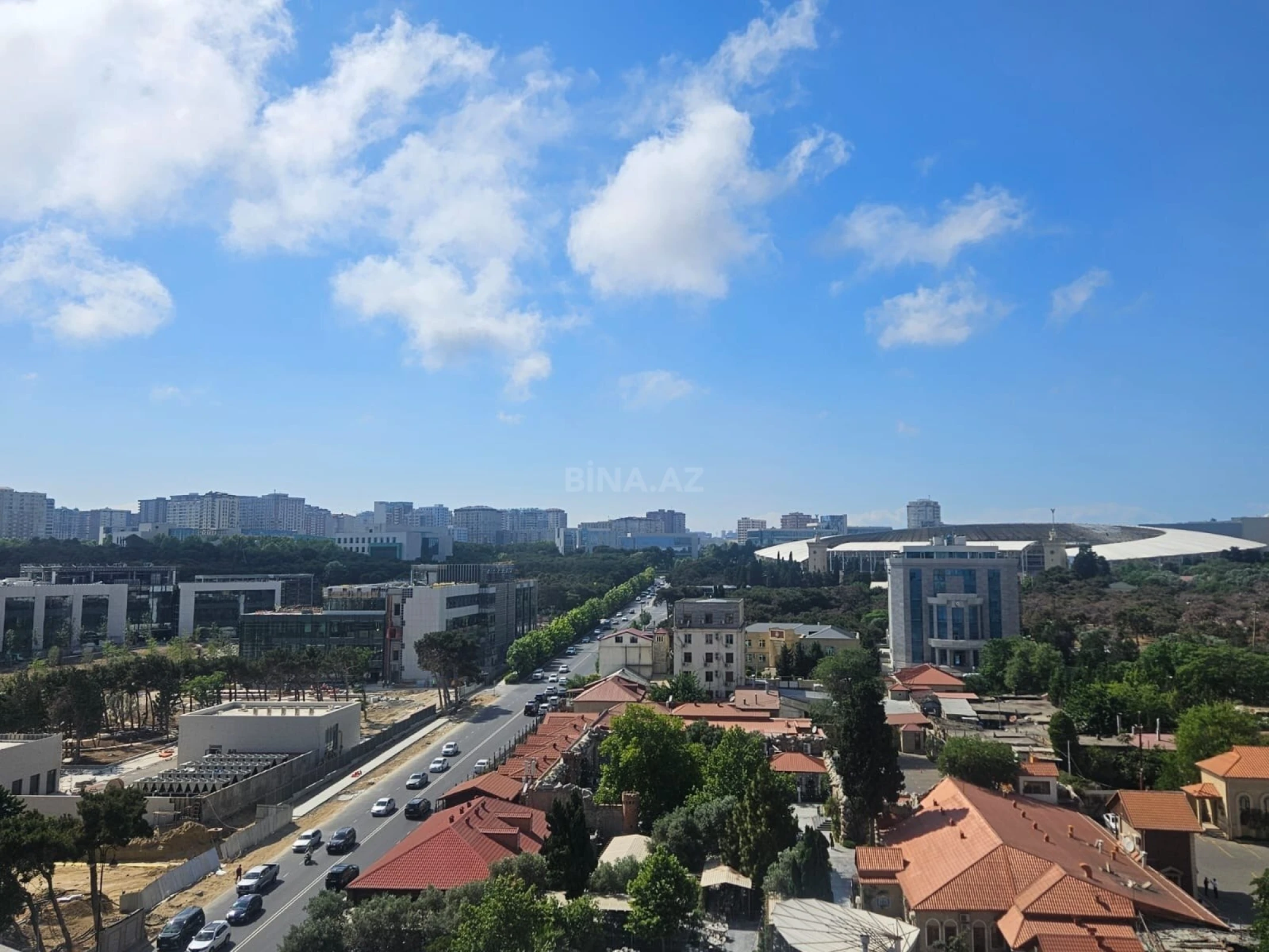 Satılır 3 otaqlı mənzil 105 m²