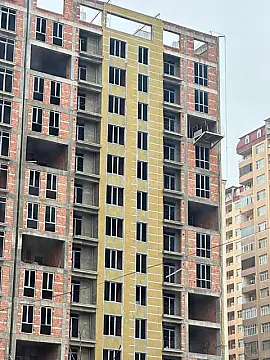 Satılır 1 otaqlı mənzil 67 m²