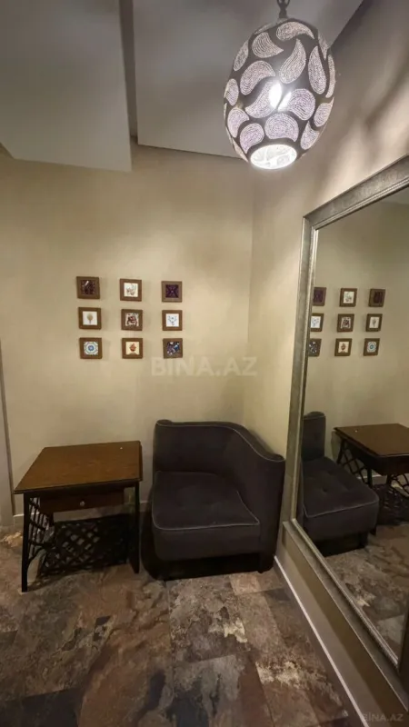 Satılır 3 otaqlı mənzil 140 m²