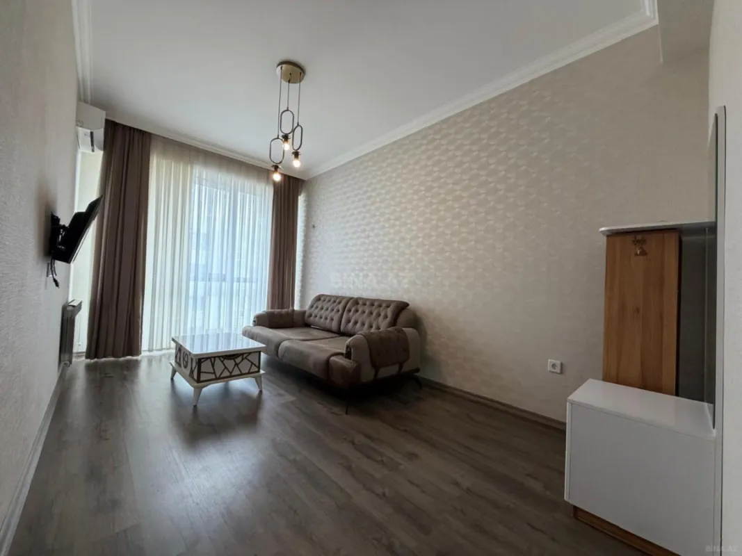 Kirayə verilir 2 otaqlı mənzil 55 m²