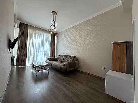 Kirayə verilir 2 otaqlı mənzil 55 m²