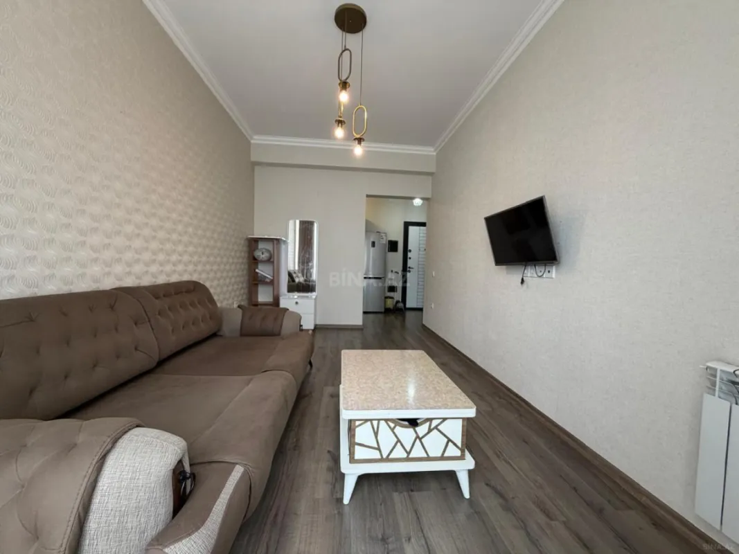 Kirayə verilir 2 otaqlı mənzil 55 m²