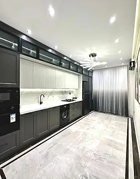 Kirayə verilir 3 otaqlı mənzil 145 m²