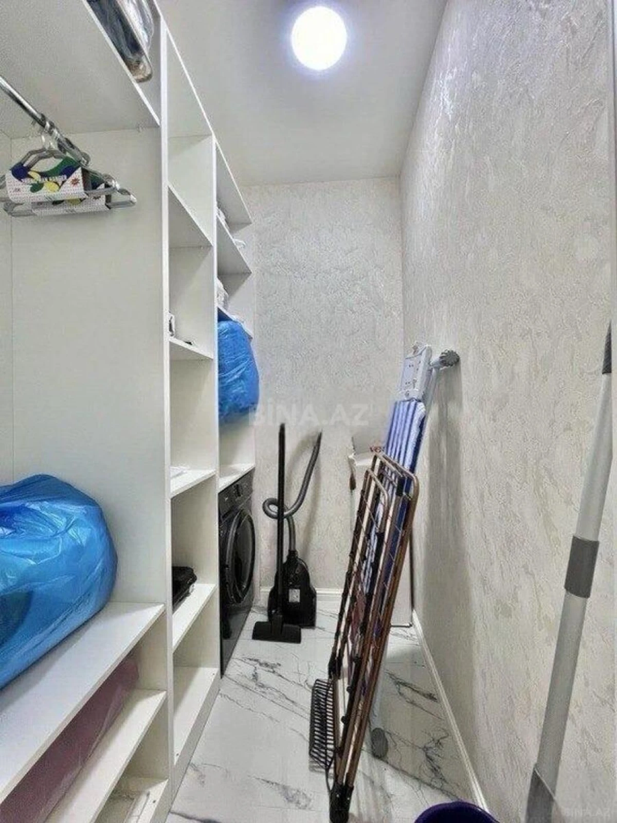 Kirayə verilir 3 otaqlı mənzil 145 m²