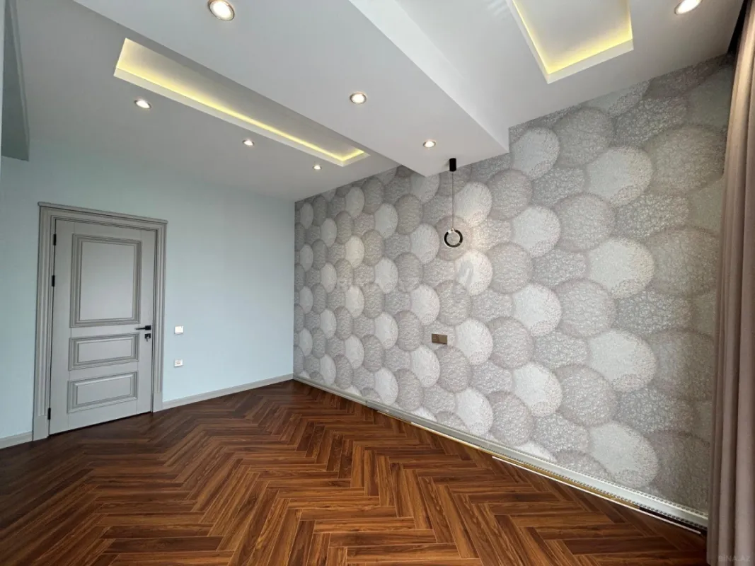 Kirayə verilir 3 otaqlı mənzil 145 m²