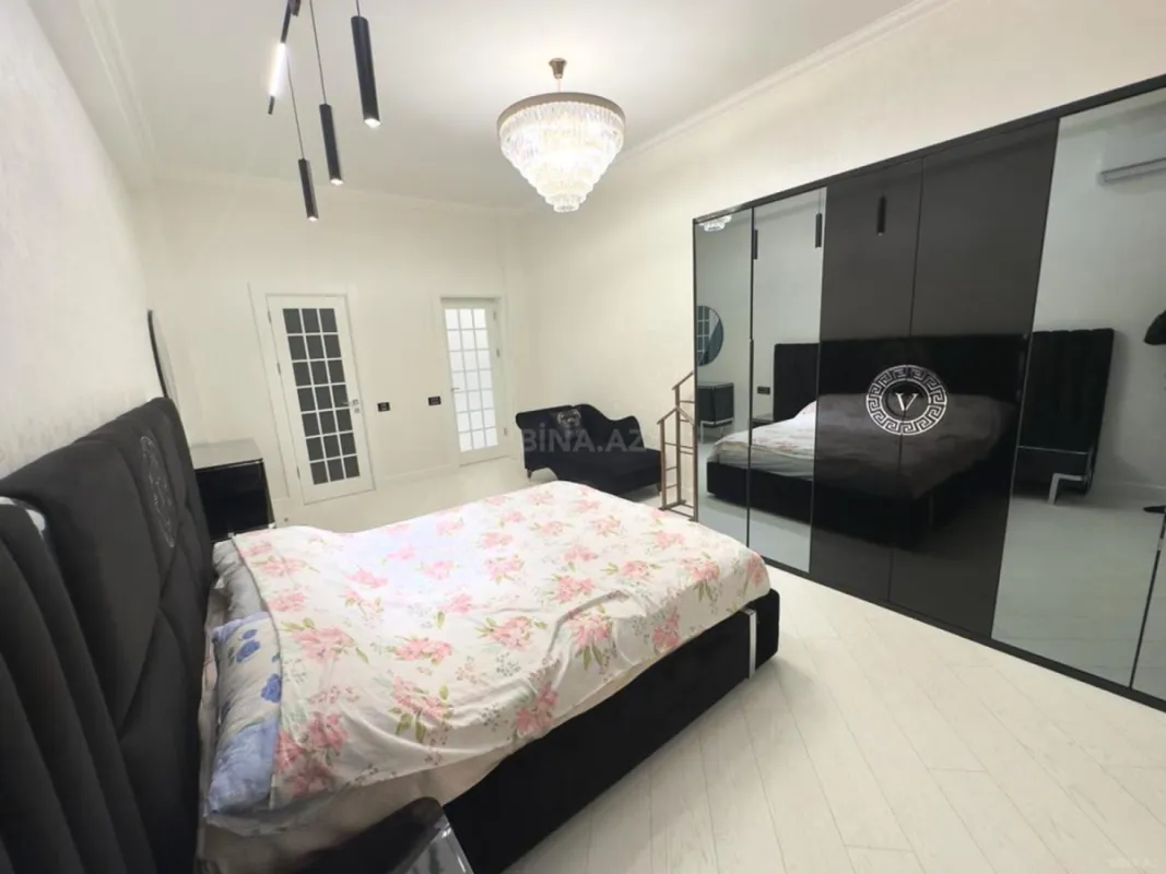 Kirayə verilir 3 otaqlı mənzil 145 m²