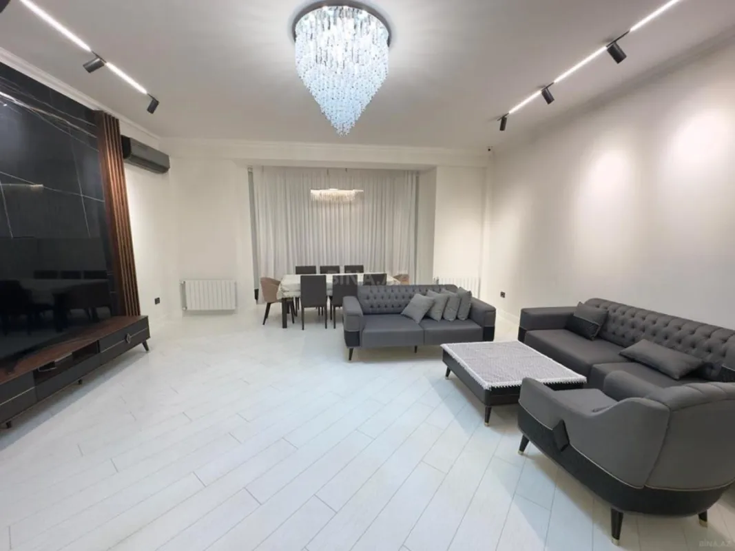 Kirayə verilir 3 otaqlı mənzil 145 m²