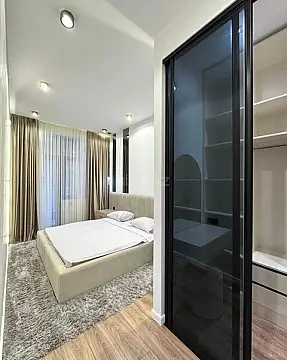 Kirayə verilir 2 otaqlı mənzil 80 m²