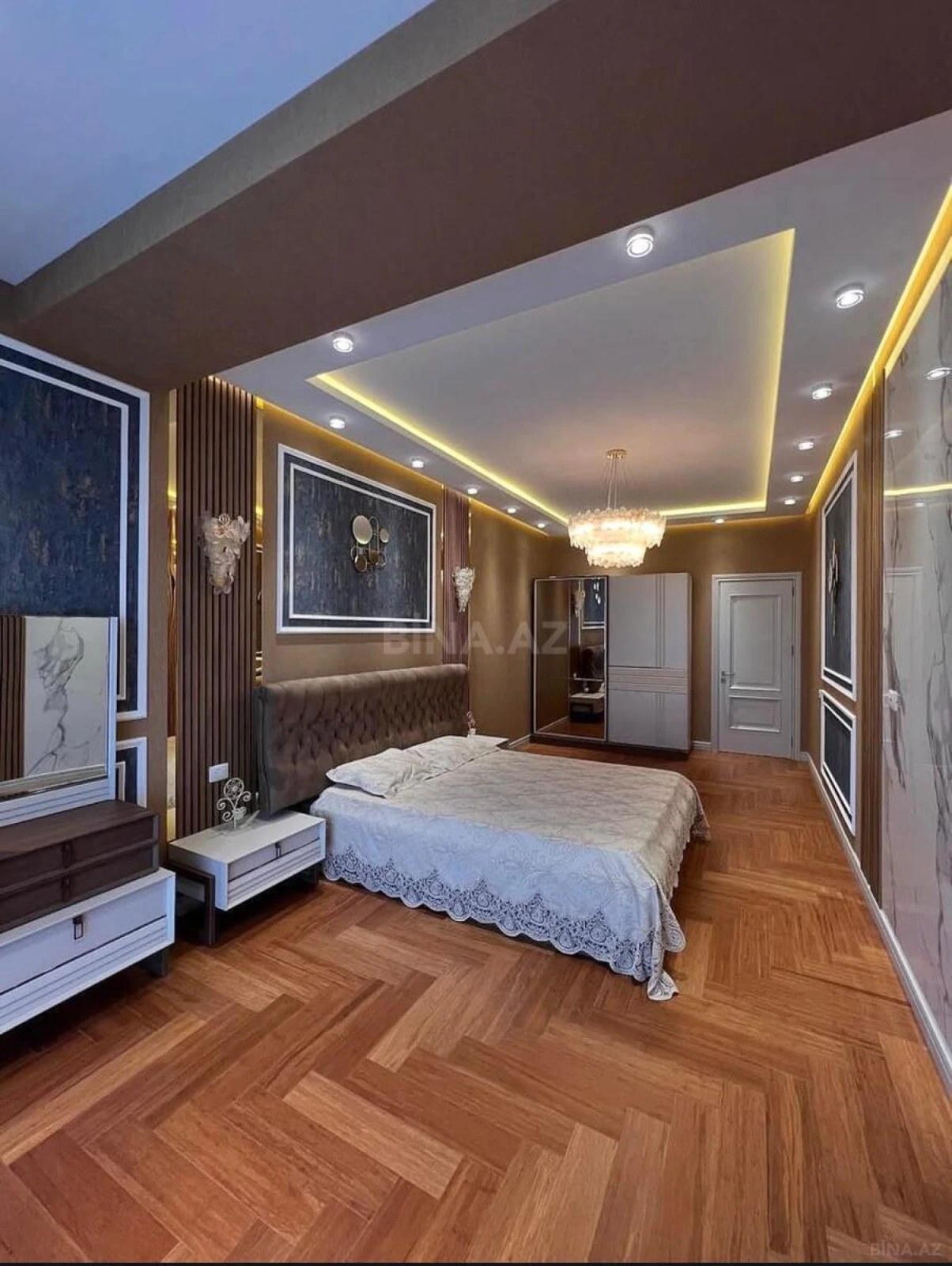 Kirayə verilir 3 otaqlı mənzil 145 m²